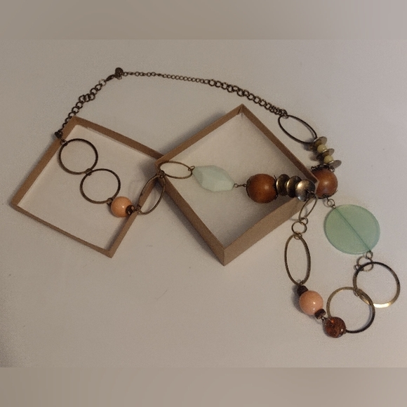 Long Multimedia Geometric Retro Style Necklace - Picture 3 of 4